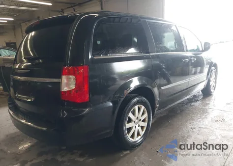 2013 Chrysler Town & Country Touring from USA, damaged, VIN 2C4RC1BG6DR743854